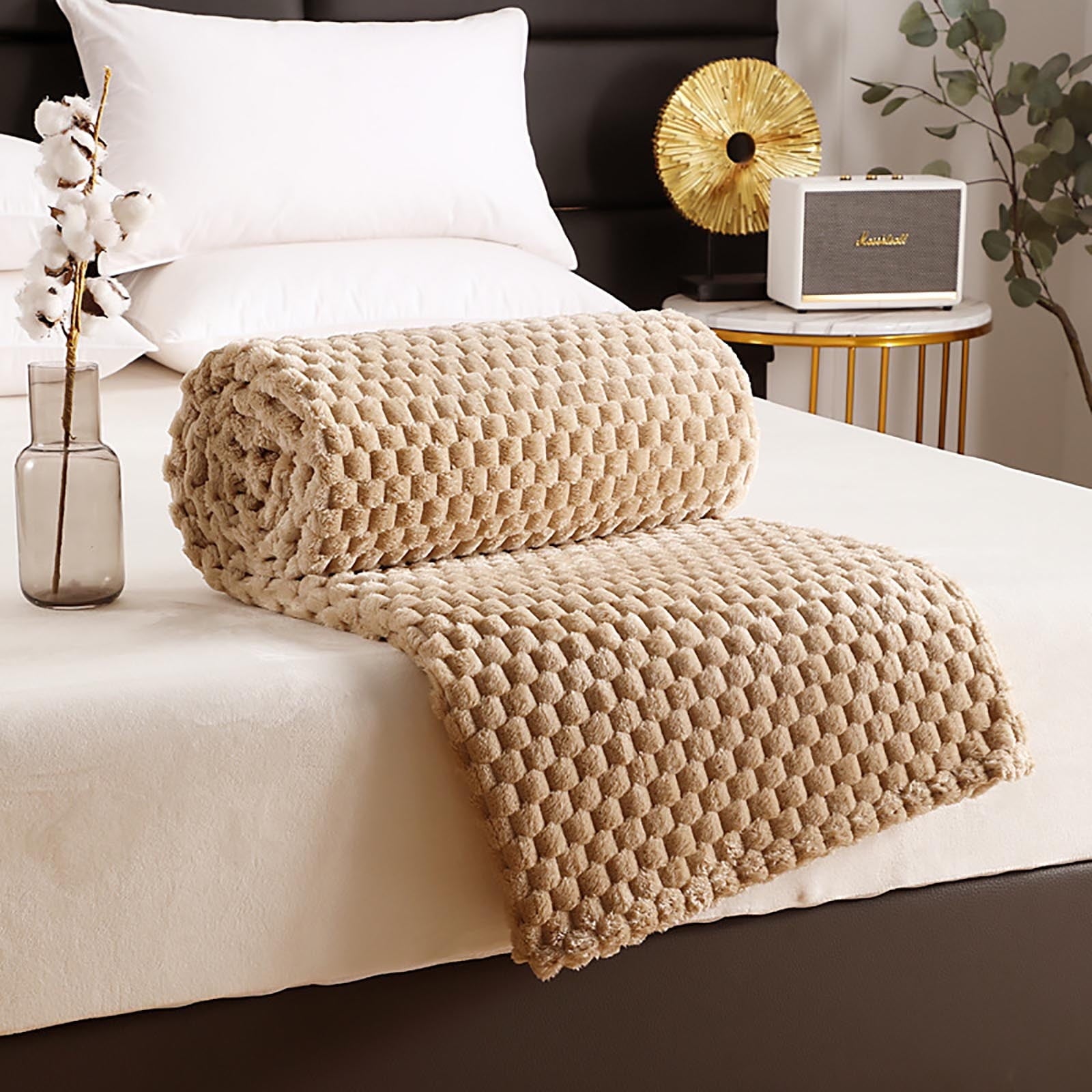 Chunky Knit Blanket Throw, Waffle Throw Blanket Waffle Cable Knit Throw for Couch, Stylish Cozy Soft Rope Knot Crochet Blanket for Home Decor, Beige Linen, 59.1*39.4In, Brown