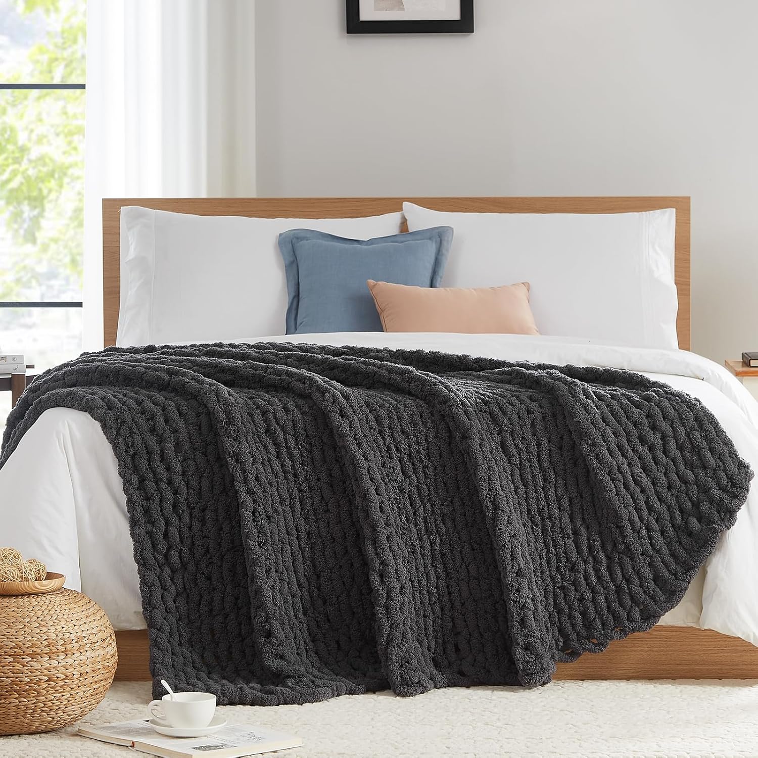 Chunky Knit Chenille Throw Blanket – Soft, Cozy Cable Knit for Couch & Home Décor (50x60)