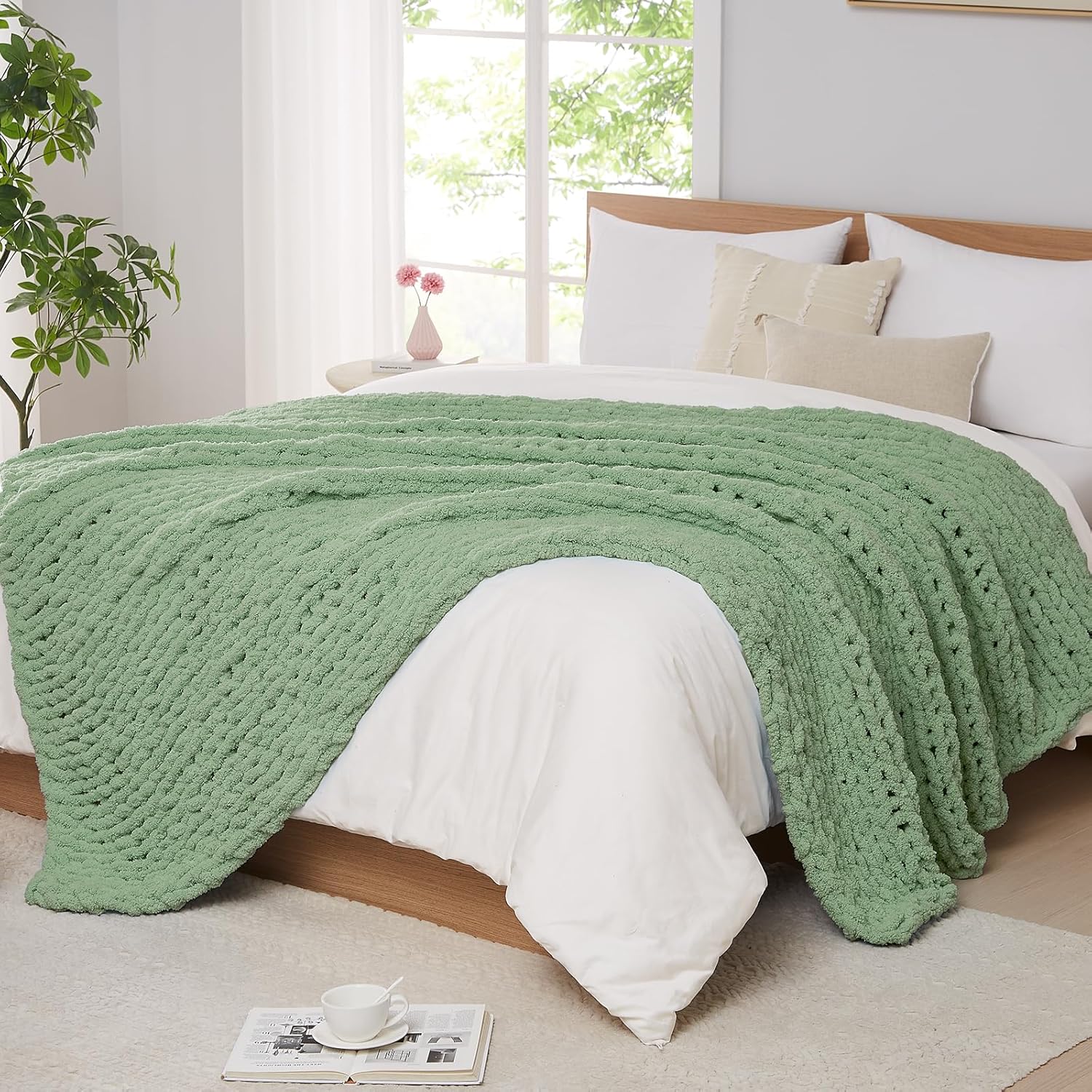 Chunky Knit Chenille Throw Blanket – Soft, Cozy Cable Knit for Couch & Home Décor (50x60)