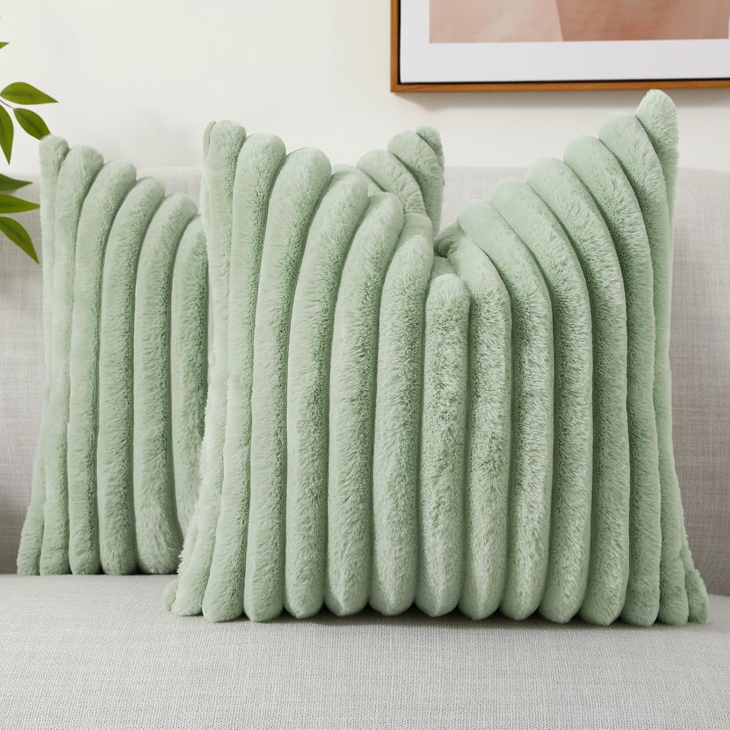 Set of 2 Faux Fur Pillow Covers – 18x18 Plush Decorative Cushions for Sofa, Bed & Living Room 