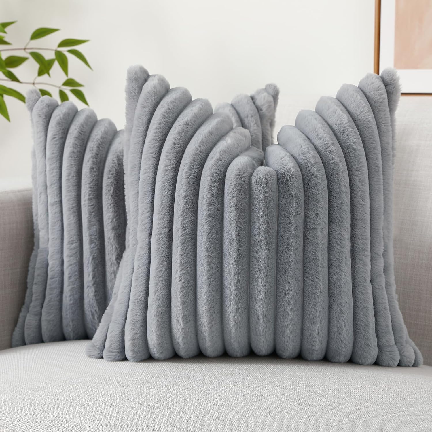 Set of 2 Faux Fur Pillow Covers – 18x18 Plush Decorative Cushions for Sofa, Bed & Living Room 
