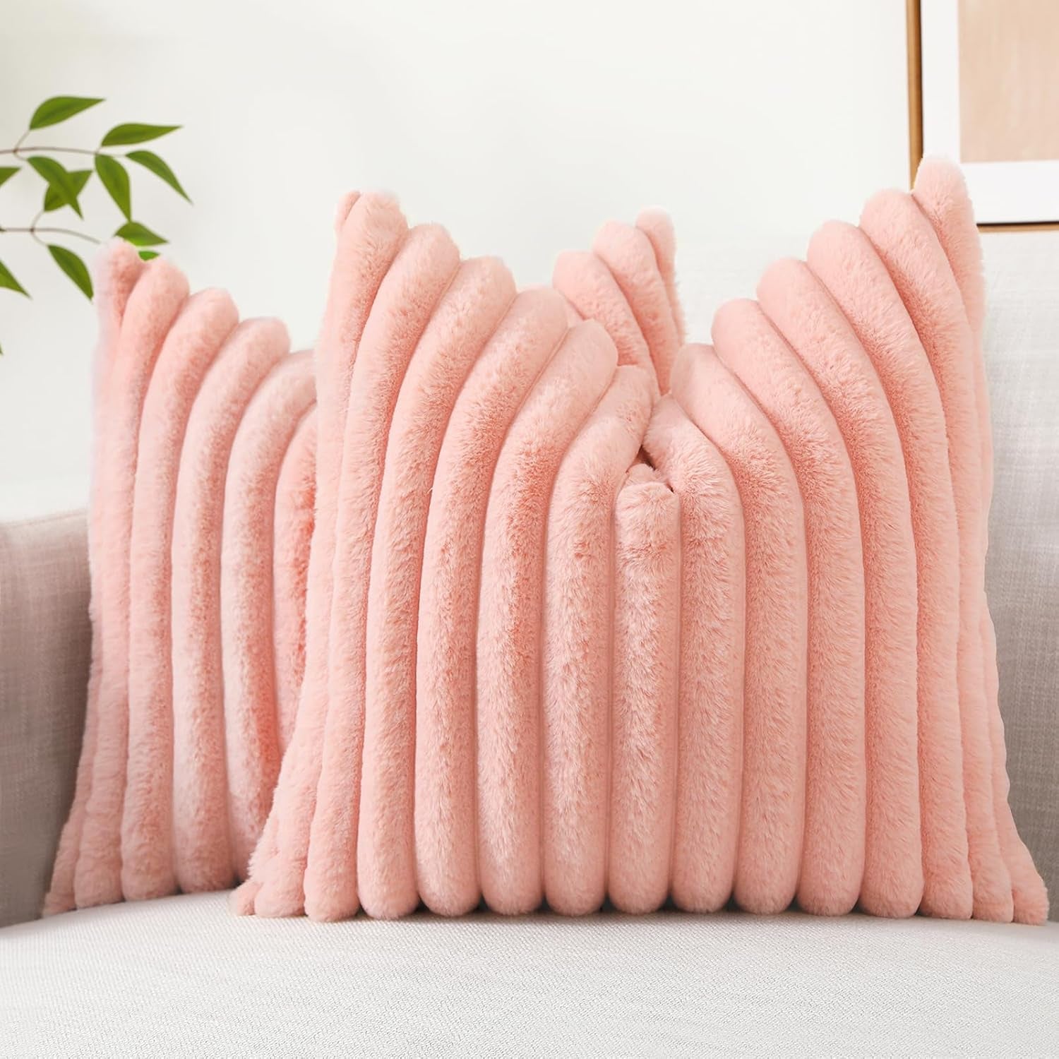 Set of 2 Faux Fur Pillow Covers – 18x18 Plush Decorative Cushions for Sofa, Bed & Living Room 